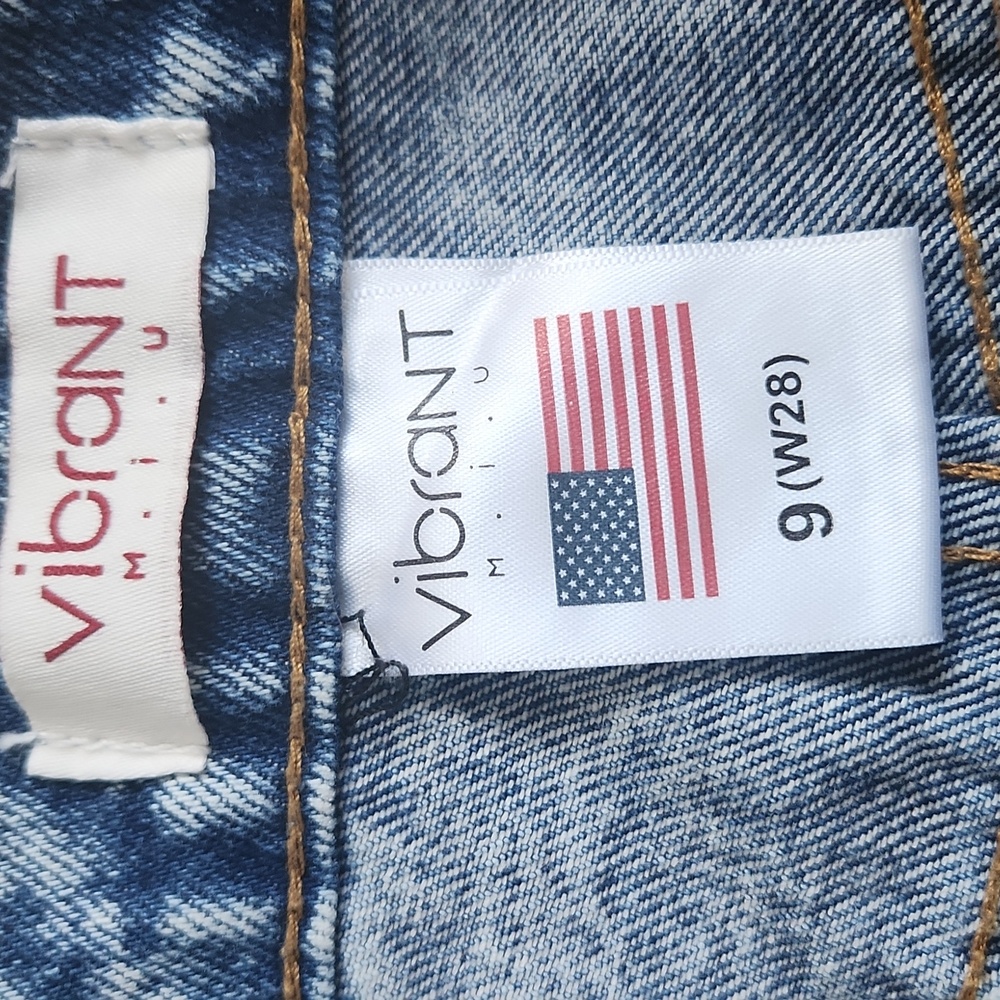 Vibrant Jeans | Distressed High Rise Mom Jeans - Picture 6 of 6